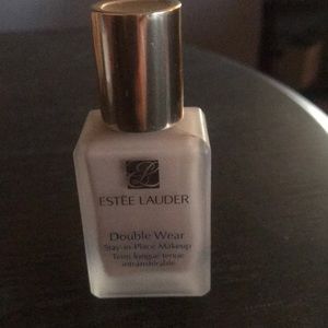 Double wear foundation